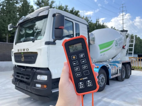 凌宇混動(dòng)攪拌車(chē)