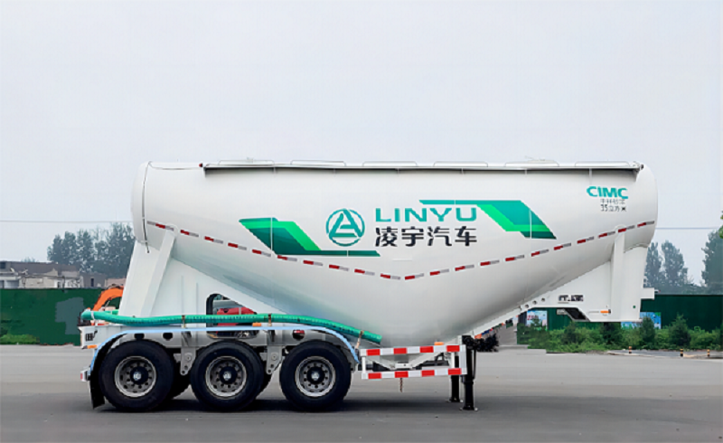 中集凌宇升級(jí)版干拌砂漿運(yùn)輸半掛車所帶來(lái)的優(yōu)勢(shì)！