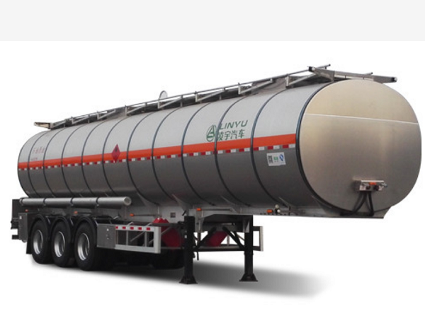 鋁合金罐車(chē)會(huì)完全替代鋼罐車(chē)嗎？油品運(yùn)輸誰(shuí)能贏到