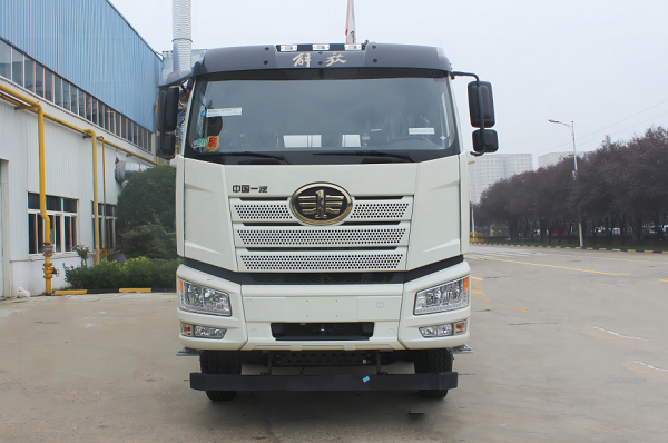 混動(dòng)攪拌車的成本怎么樣？對比傳統(tǒng)攪拌車優(yōu)勢明顯！