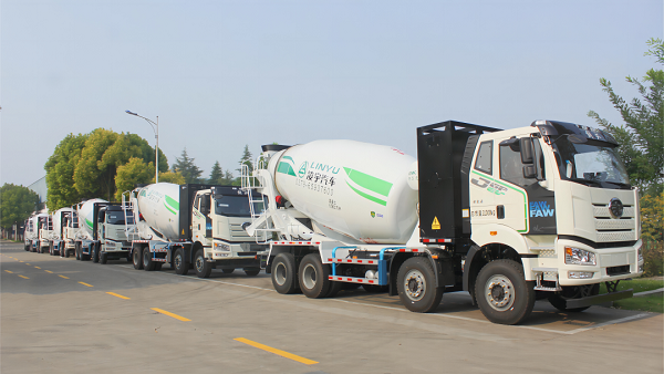 【重卡新聞】12月重卡銷5萬輛，2023年全年重卡銷量成績新鮮出爐！